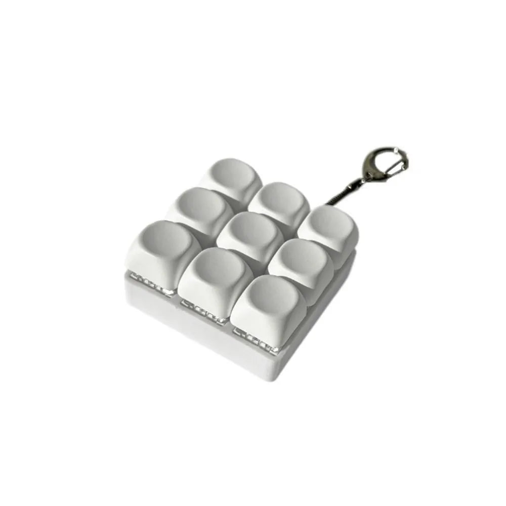 4/9Keys Button Keycap Fidget Keychain Finger Keyboard Caps Toy DIY Keyboard Clicker Toy for Adult To Relief Stress Pass The Time
